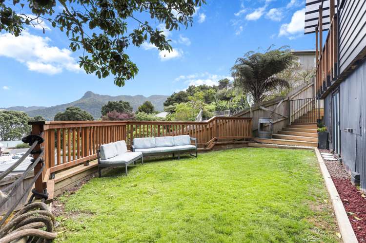 2D Foster Avenue Huia_15