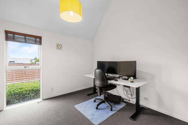 15A St Winifreds Place Bryndwr_19