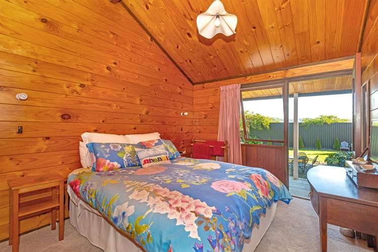 64 Cemetery Road Patutahi_21