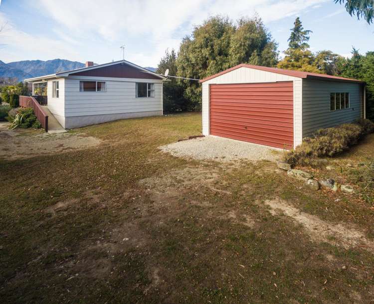 147 Capell Avenue Lake Hawea_9