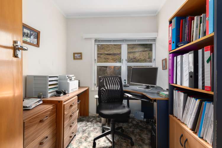 4 Mana View Road Paremata_12