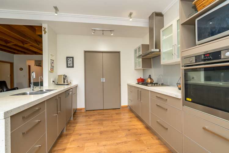 75 Lockharts Road Waitahuna_8