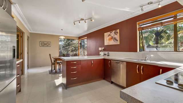 4 Shane Place Lynmore_3