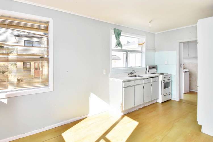 7 Clendon Place Manurewa_16