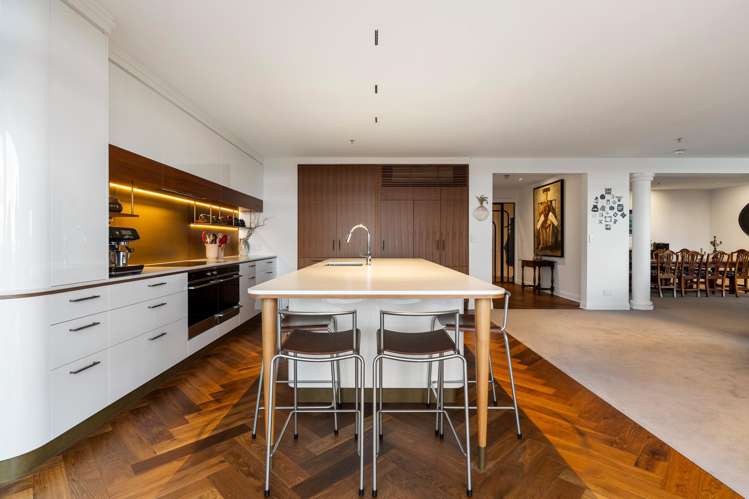 8C/36 James Cook Crescent Remuera_4
