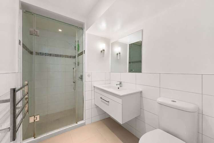 402/168 Hobson Street City Centre_8