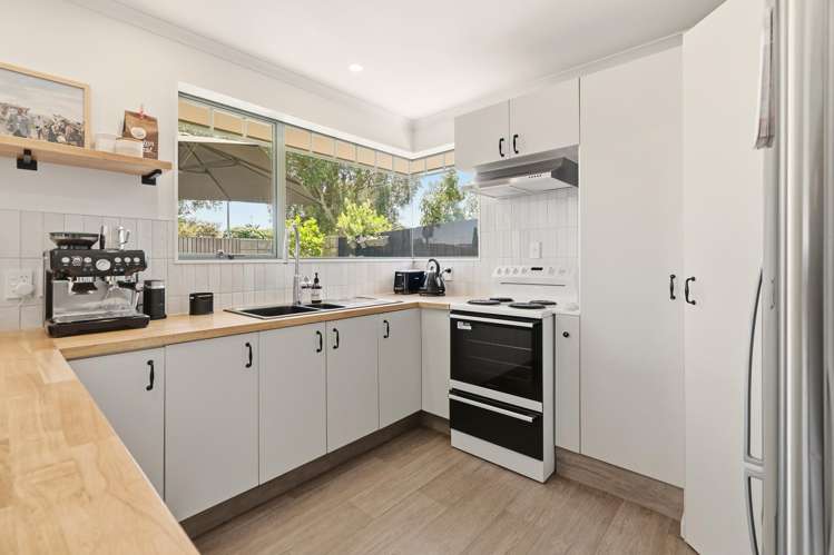 27 Corinth Grove Papamoa_8