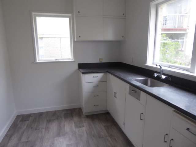 5/174 Kings Crescent 2652_2