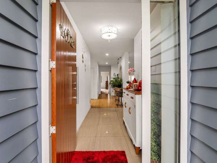 33 Pickaberry Avenue_3