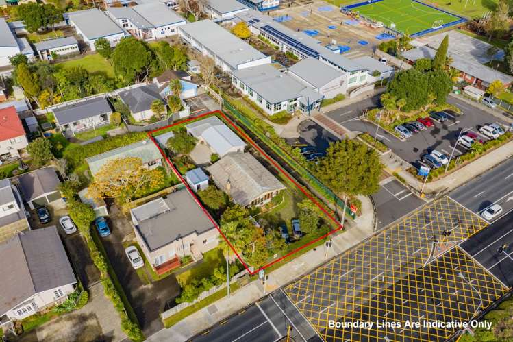 2/20 Northcote Road Takapuna_8