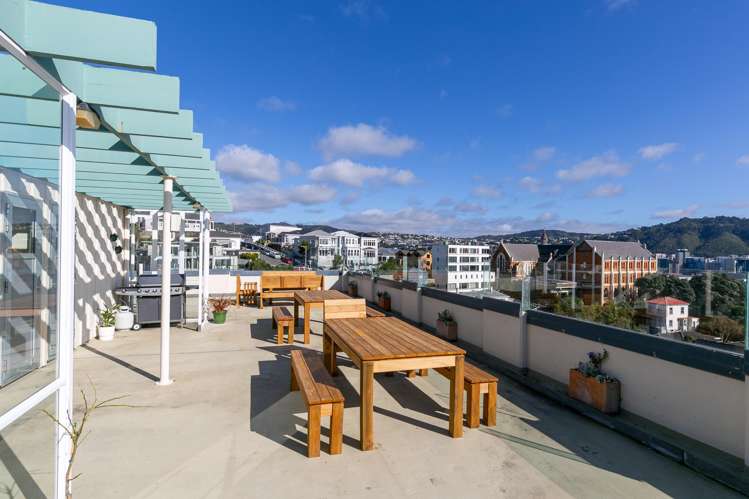 7B/20 Oriental Terrace Oriental Bay_16