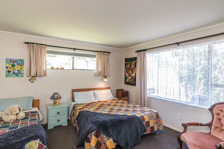 16 Nugget Grove Raumati Beach_11