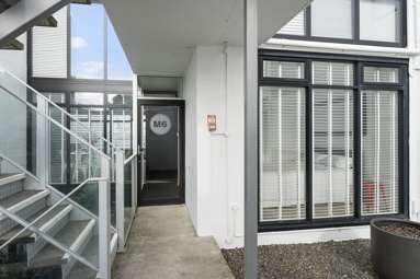 Apt M6 Devon Park, 45 Stanley Point Road_2