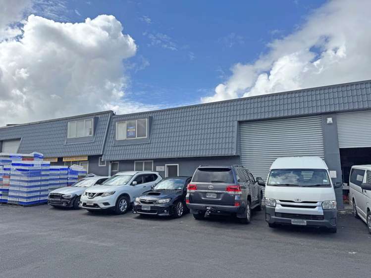 B2/24 Andromeda Crescent_0