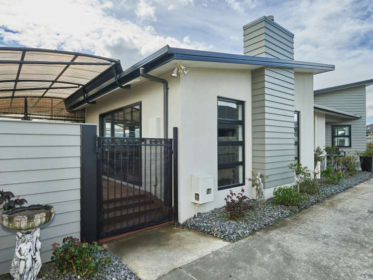 6 Trump Place Kelvin Grove_3