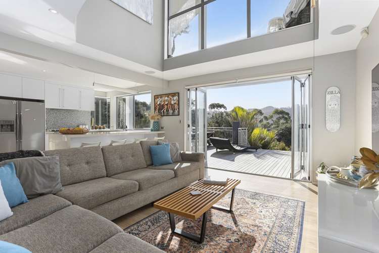 4 Helios Place Titirangi_6