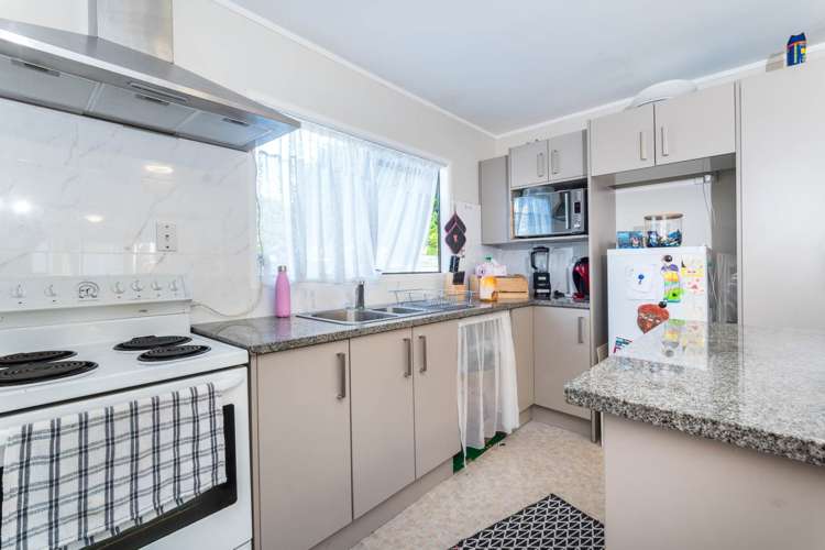 66 Hutchinsons Road Bucklands Beach_20