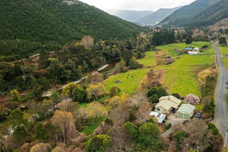 420 Wakamarina Road Canvastown_27