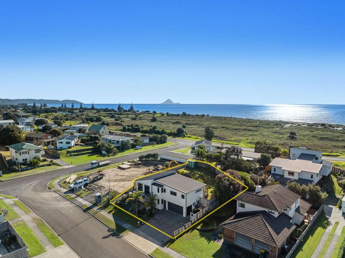 3 Manuera Place_2