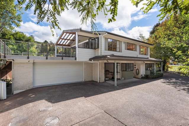 Step into Lifestyle Living |320sqm Home on 1.5ac