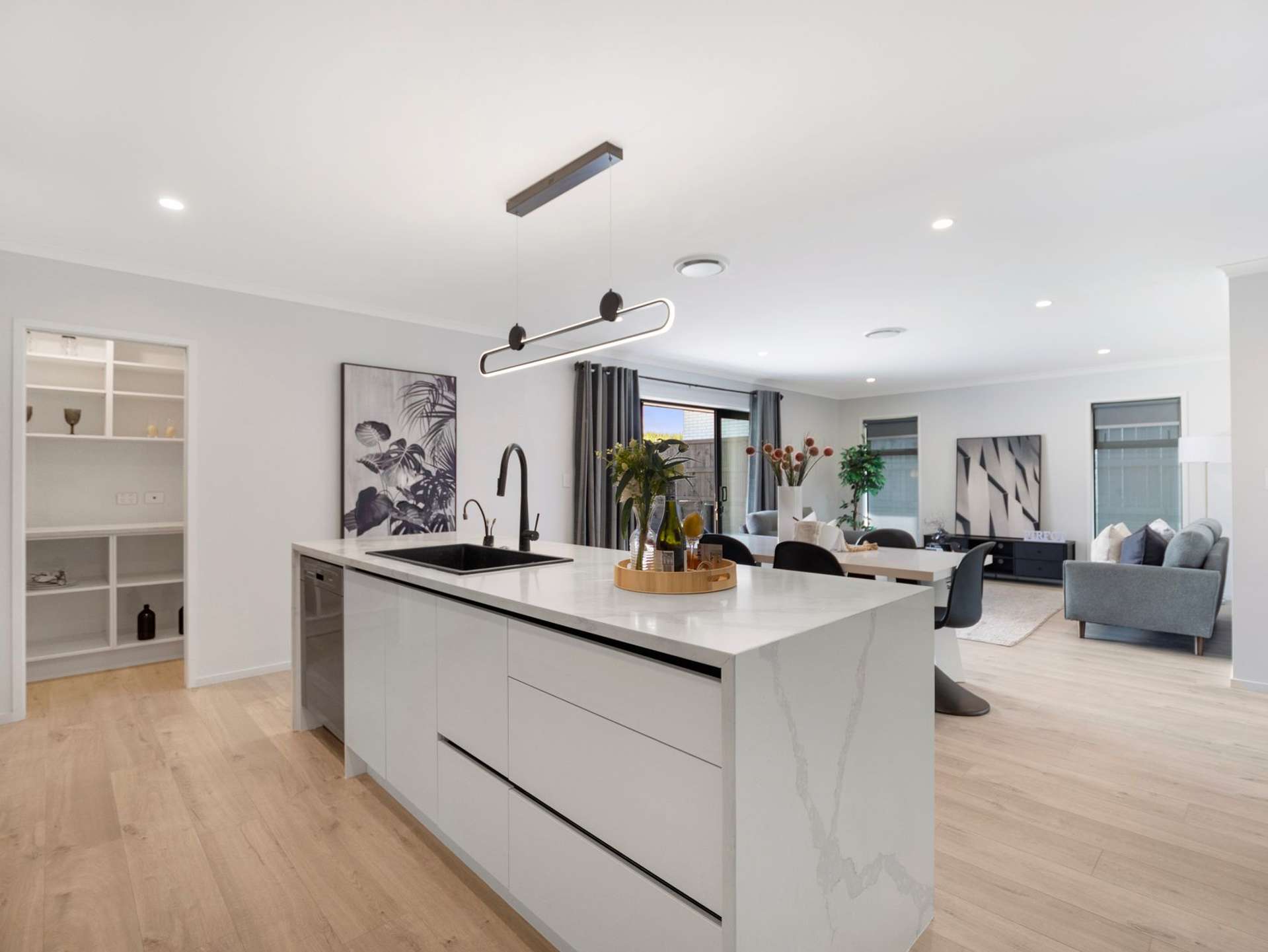 32 Waireka Rd Rototuna_0