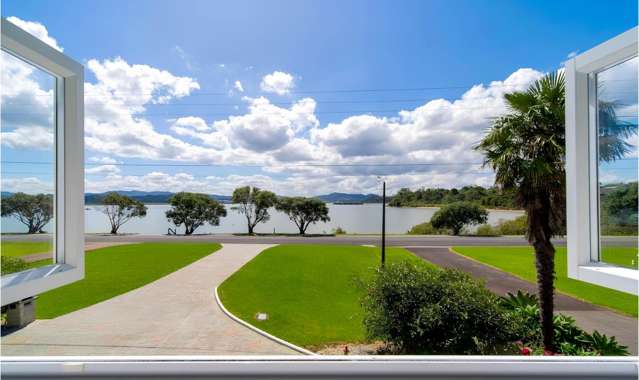 294 Beach Road Onerahi_1