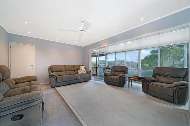4 Seakens Way Glen Eden_4
