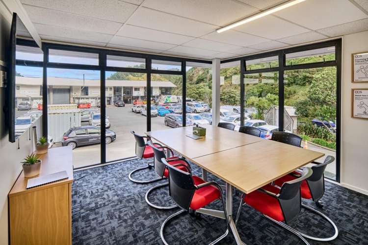 26 Glover Street Ngauranga_13