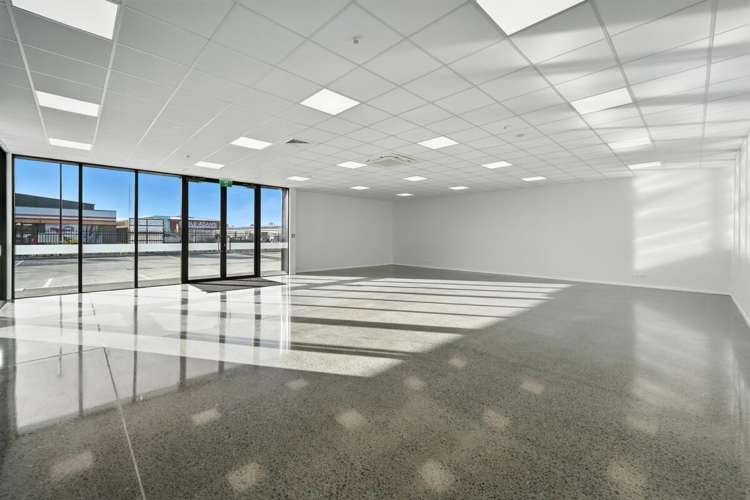 51 Waterloo Road Hornby_12