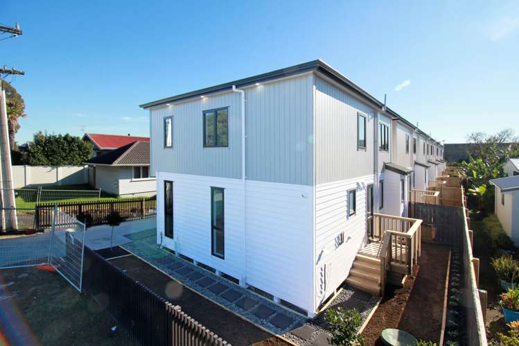 2/136 Penrose Road Mt Wellington_13