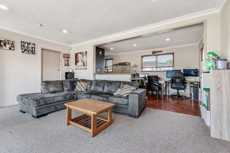 404 Kahikatea Drive Dinsdale_5