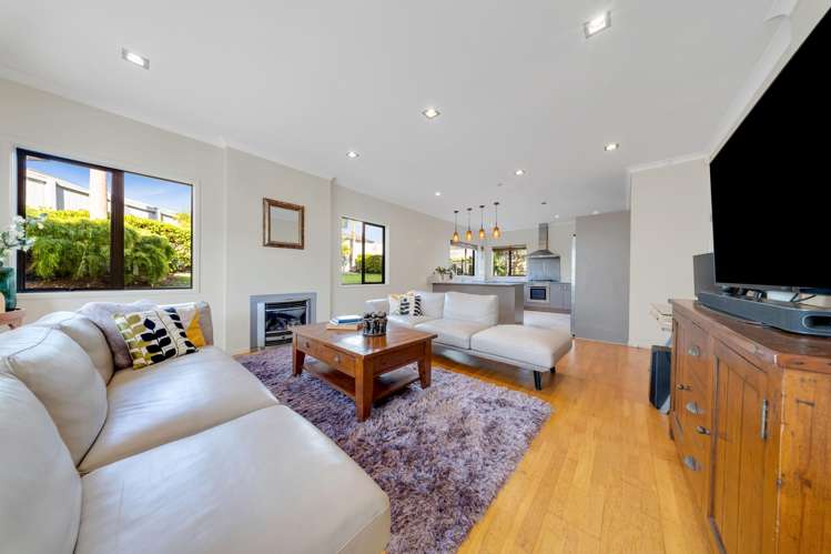 17 Ysabel Crescent The Gardens_40