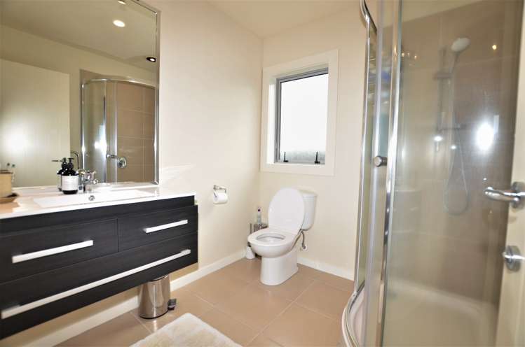 24 March Brown Place Nukuhau_13