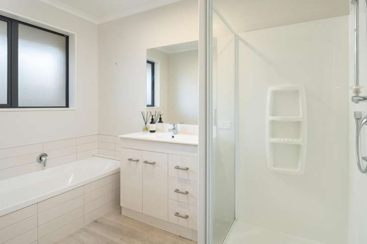 18 Lancaster Avenue Burleigh_15