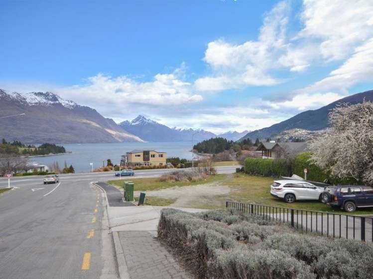20 Suburb Street Queenstown_5