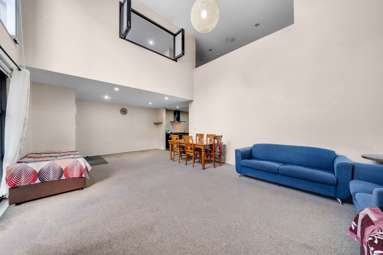 12 Windfola Parkway_4