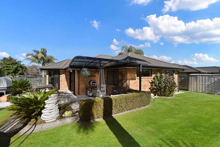 35 Stoneleigh Drive Chartwell_21