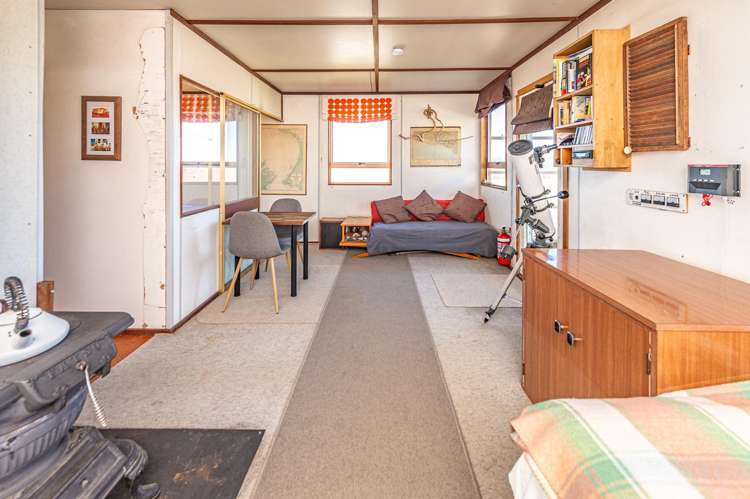 11 Pingao Place Waiinu Beach_13