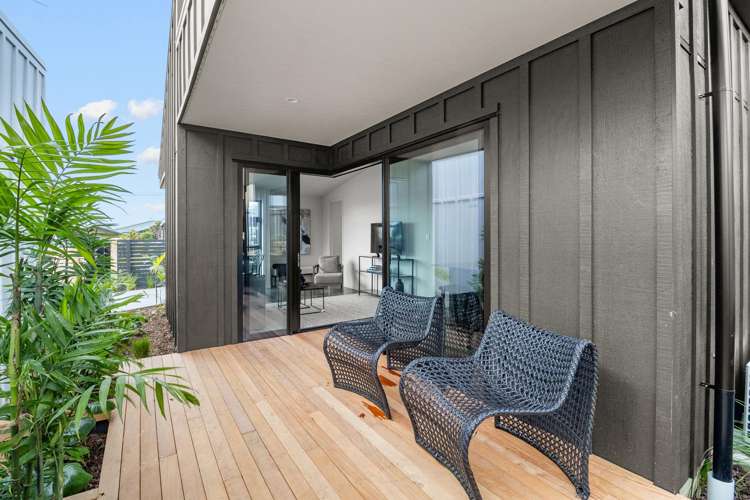 3 Burns Street Westown_16