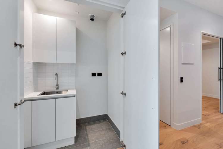 1407/9 Princes Street 10015_11