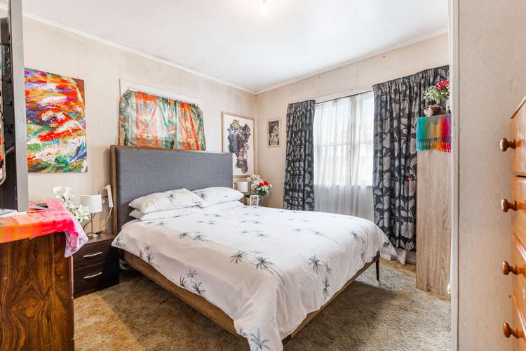 105 Henderson Valley Road Henderson_15