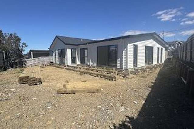 Coastal Luxury Meets Smart Living