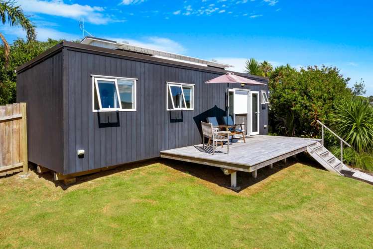 44 Amorino Drive Red Beach_17