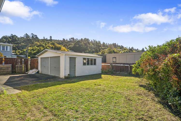 20 Hanson Grove Stokes Valley_12