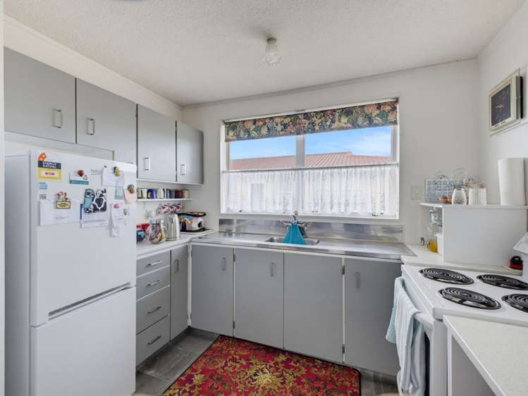84A Broadway Stratford_20