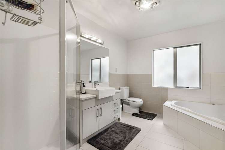 8 Hazel Glen Bayview_28