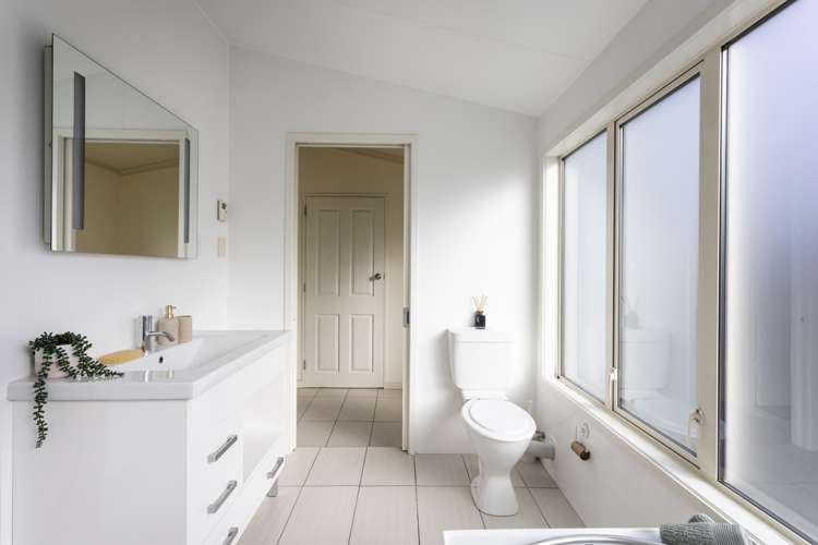 36 Carnarvon Street Belleknowes_17