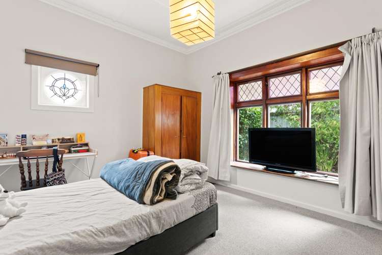 9 Knox Street North East Valley_17