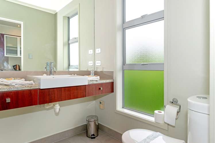 18 Potae Avenue Lytton West_32