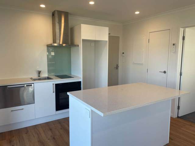 6/25 Centreway Road Orewa_4